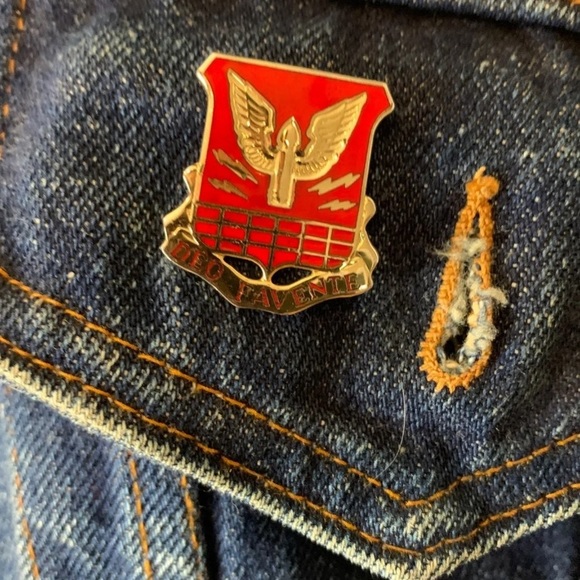 Jean jacket - Picture 7 of 11